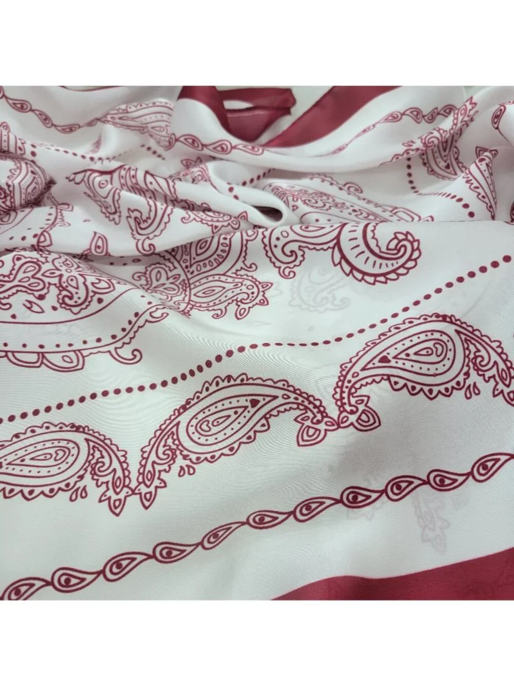 ✨Elegant Bandana Square Scarf Silky Satin Luxury WHITE RED Wrap Paisley Floral - Picture 3 of 5